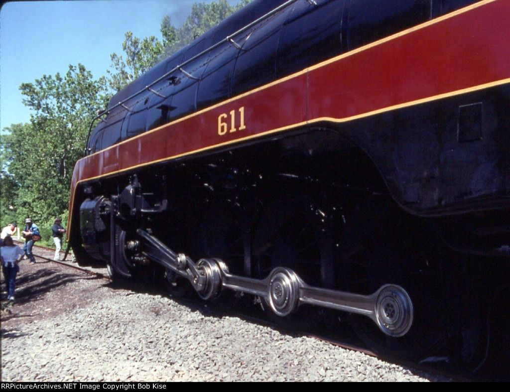 Roller-bearing side rods...