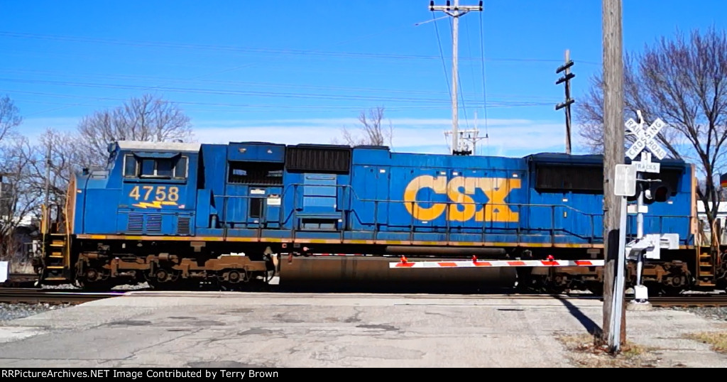 CSX 4758