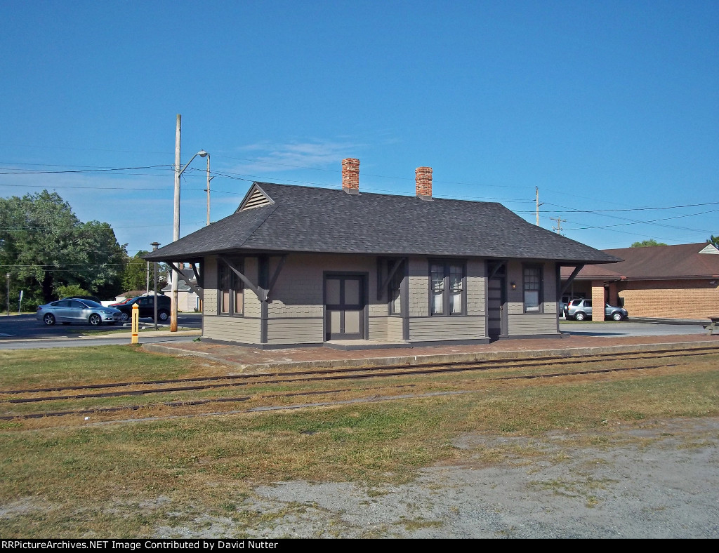 Baltimore & Eastern shore Railroad (later Baltimore, Chesapeake and Atlantic Railroad) also PRR was control with em in between 1860s - late 1950s appox., now its abandoned since..
