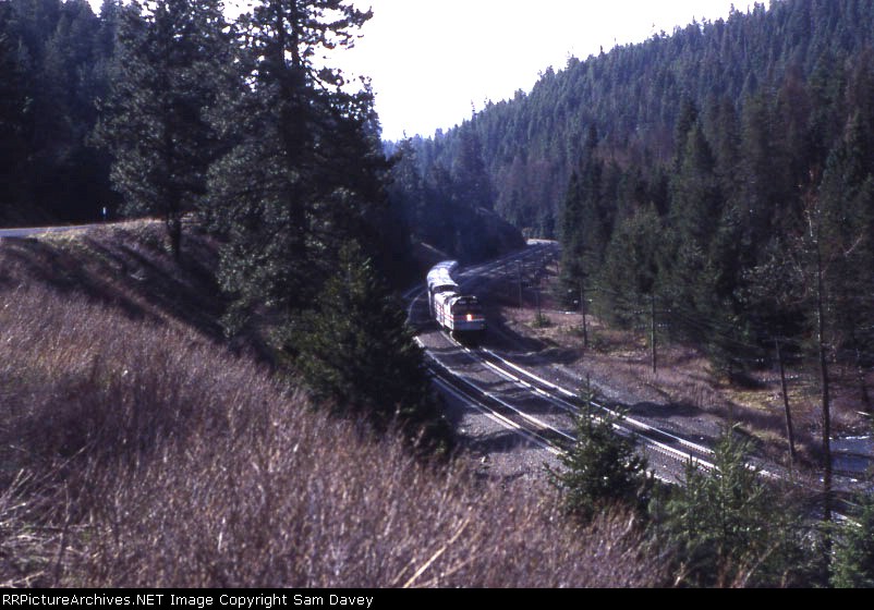AmTrak Pioneer heading west