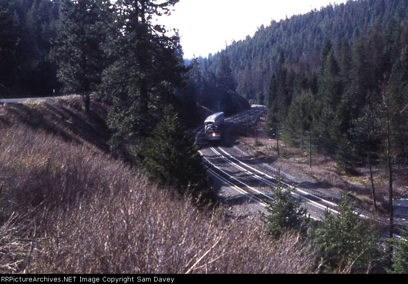 AmTrak Pioneer heading west