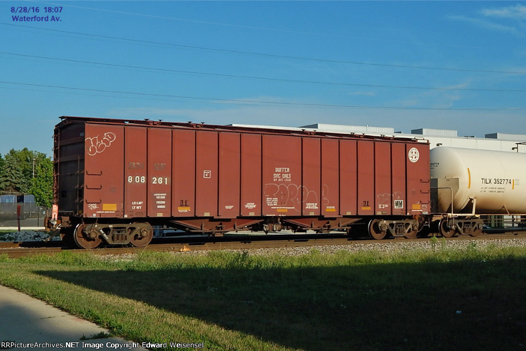 Buff, the trailing wagon doing its best impression of a caboose