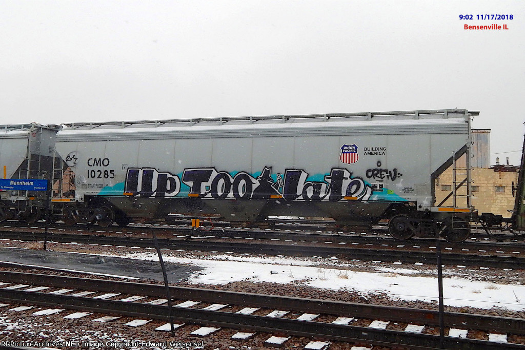 When uploading photos ....