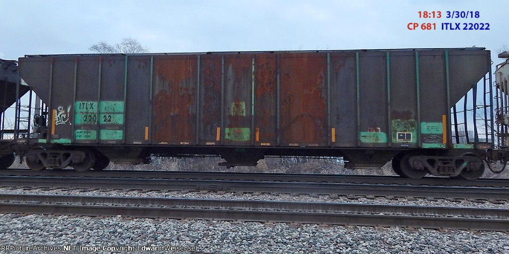 CP 281 rolling thru Cutoff