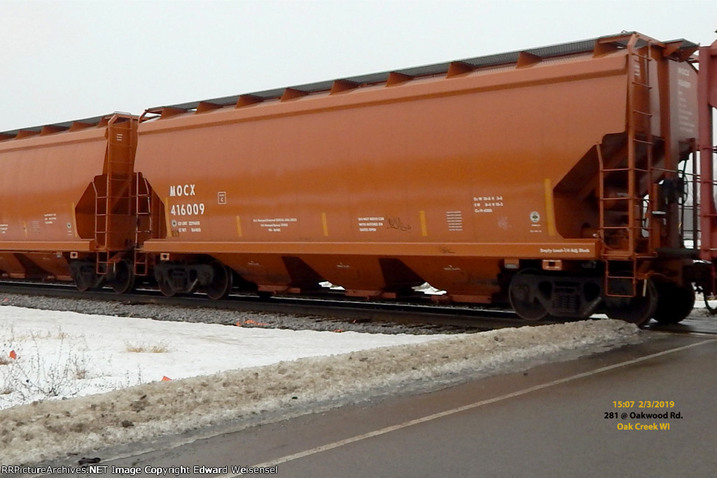 National Steel Car built over 500 "caramels" for Mosaic in 2016
