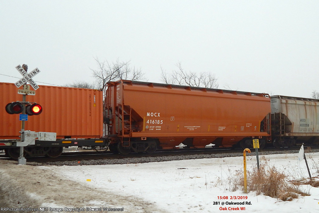 National Steel Car built over 500 "caramels" for Mosaic in 2016