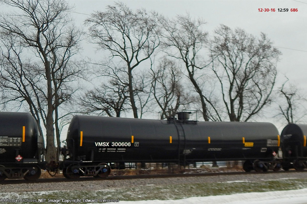 Full House - Eggs & 6's - on 686 dashing thru the snow 