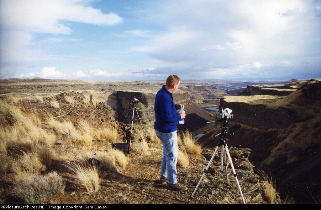 all set up for out shots.  that my video camera in the background