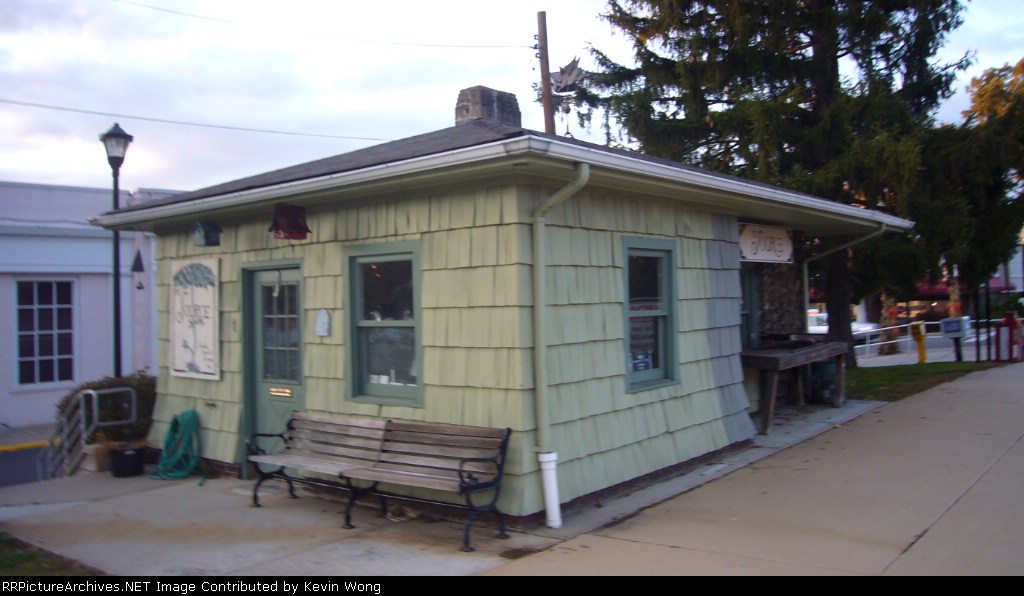 Glen Rock (Bergen Line) Erie freight & express station