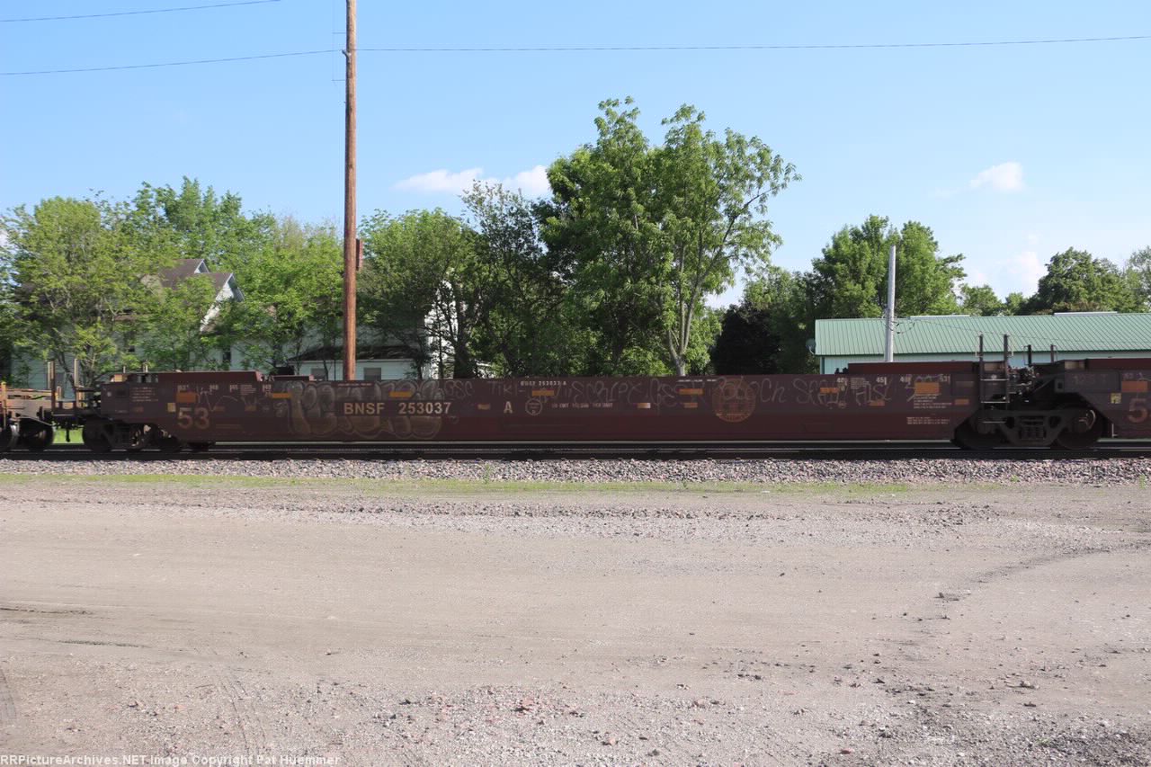 BNSF 253037