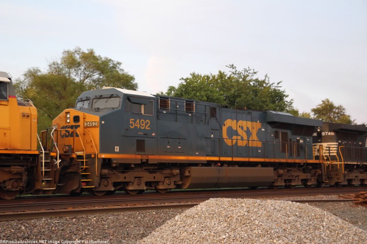 CSX 5492