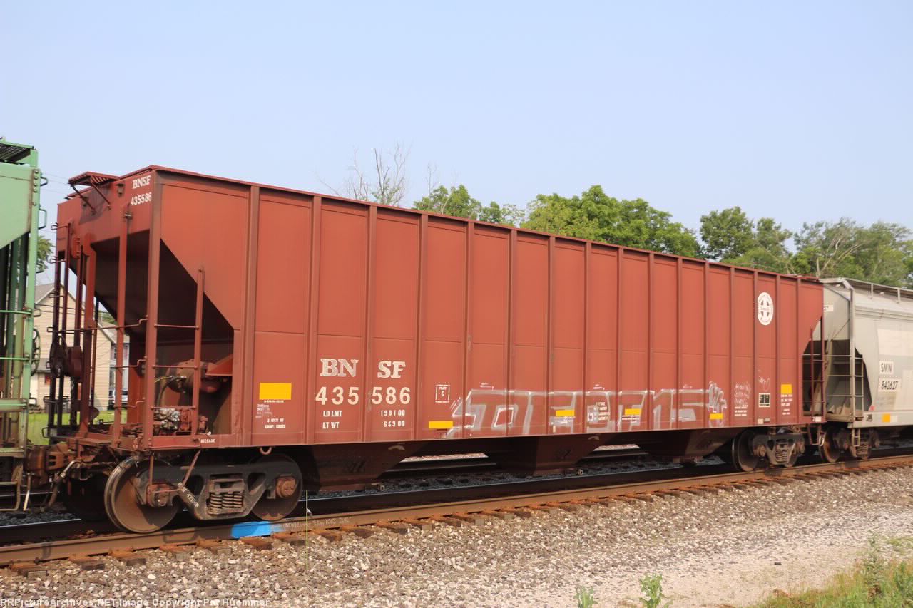 BNSF 435586