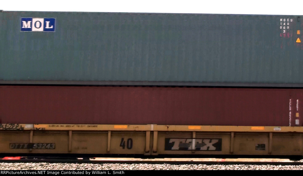 EB Intermodal Frt (4) at E Goffs CA  -39