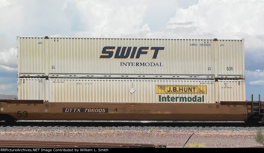 EB Intermodal Frt at Goffs CA-27