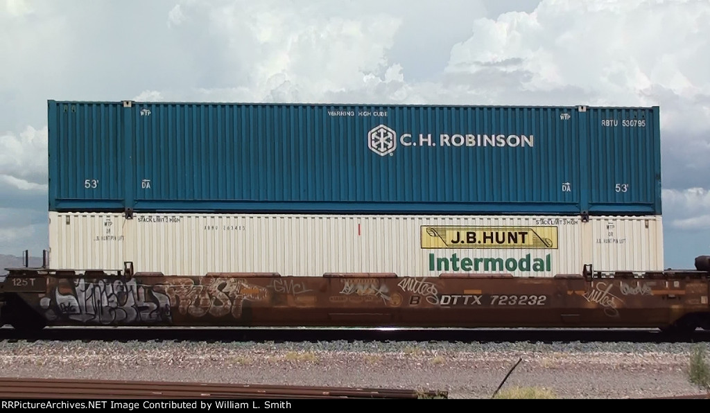 EB Intermodal Frt at Goffs CA-56