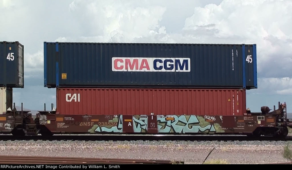 EB Intermodal Frt at Goffs CA-63