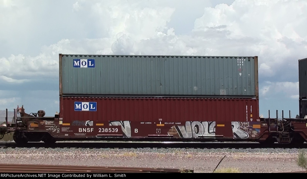 EB Intermodal Frt at Goffs CA-67