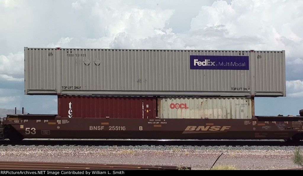 EB Intermodal Frt at Goffs CA-93