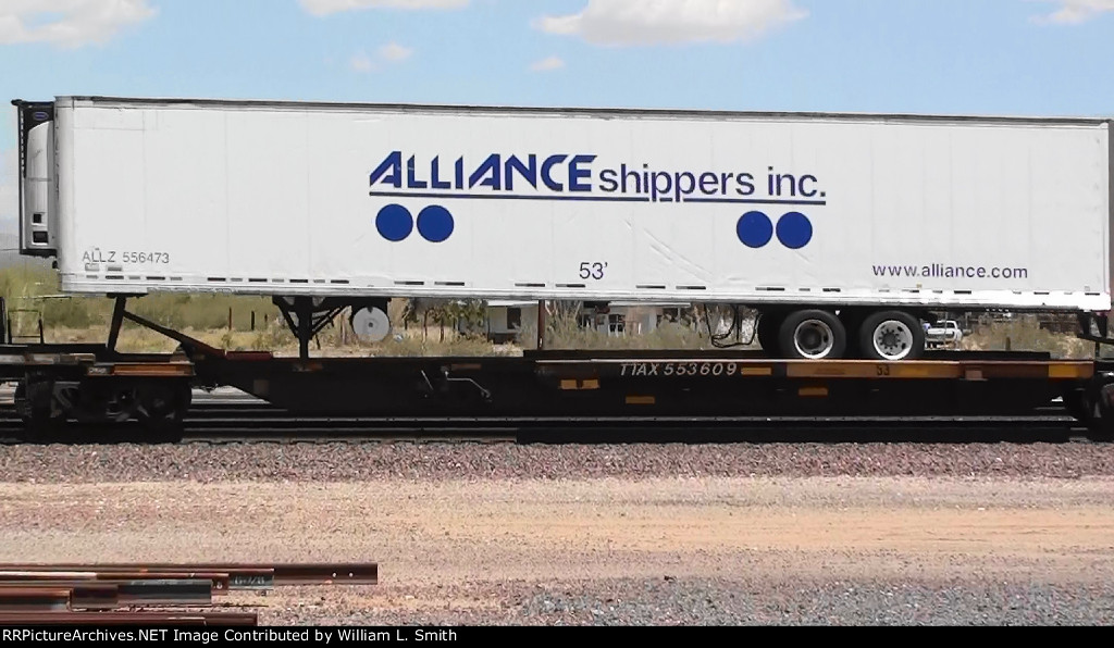 EB Intermodal Frt in Goffs Area-10