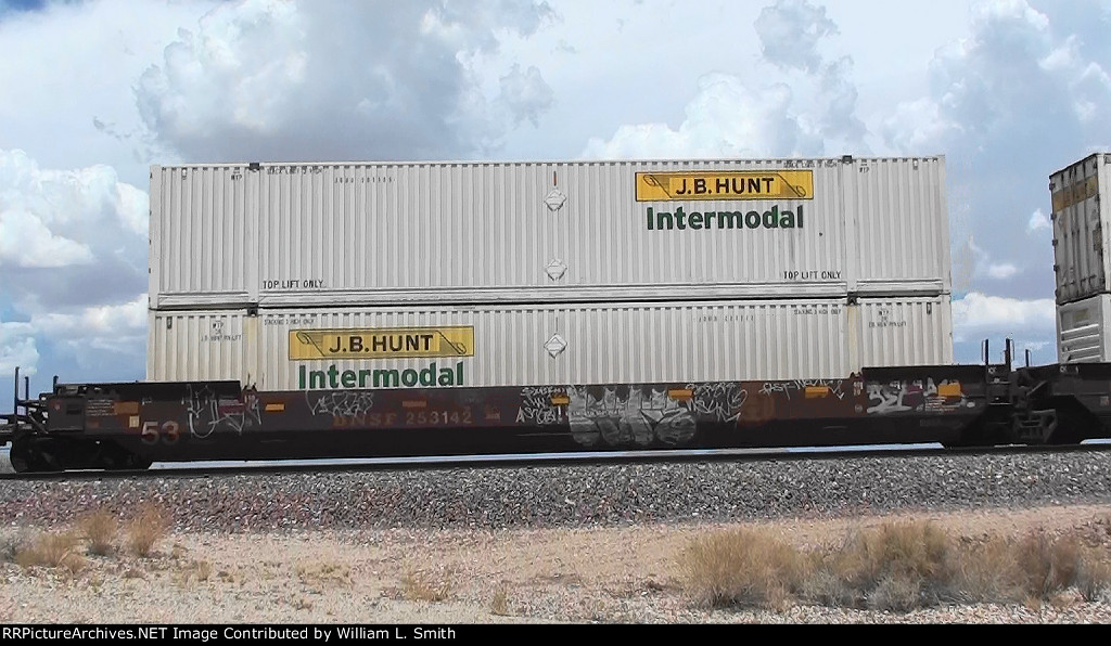 WB Intermodal Frt -2- at Goffs CA -38