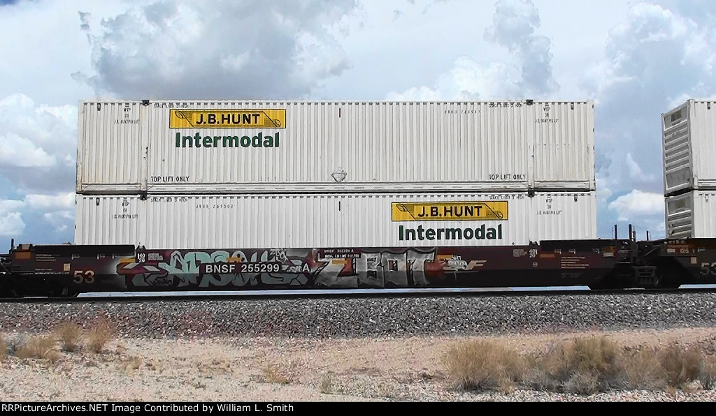 WB Intermodal Frt -2- at Goffs CA -9