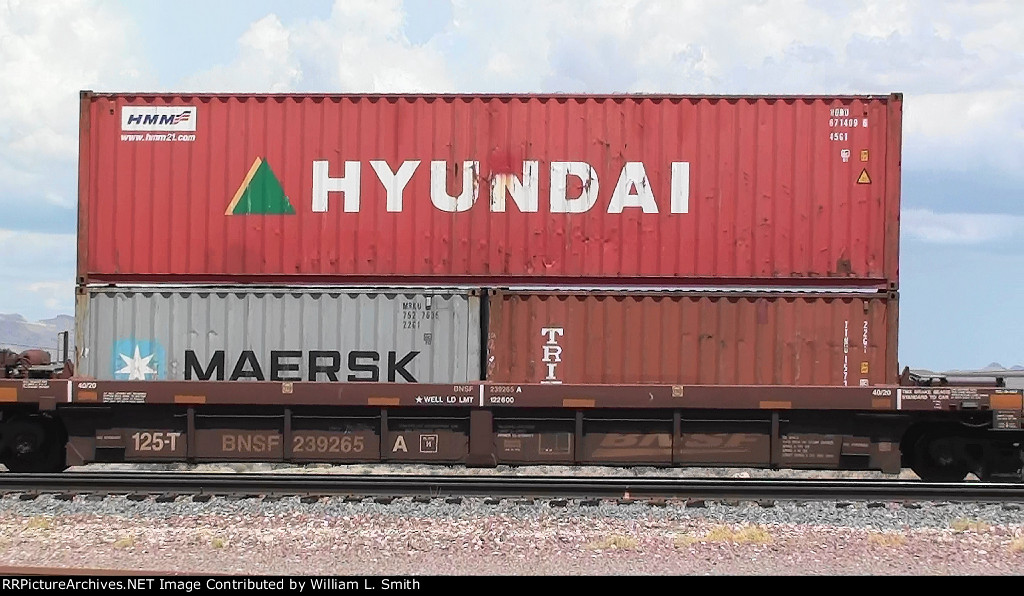 WB Intermodal Frt at Goffs CA -168a