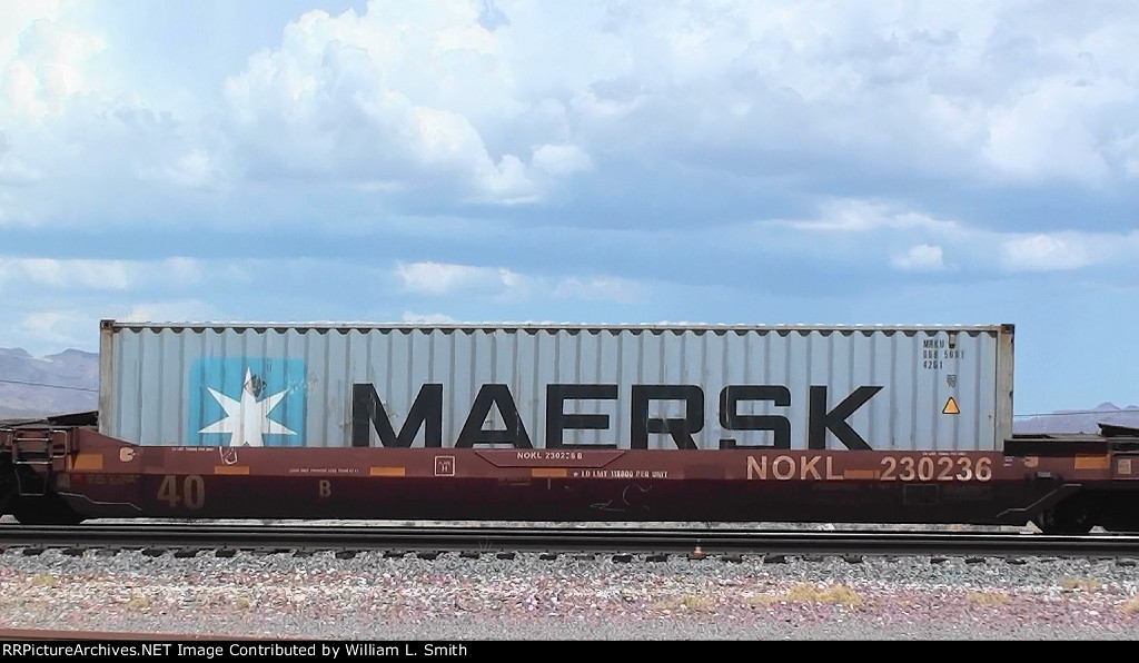 WB Intermodal Frt at Goffs CA -39