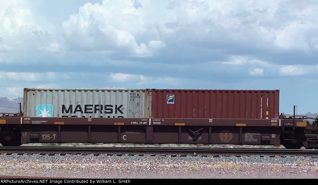 WB Intermodal Frt at Goffs CA -41