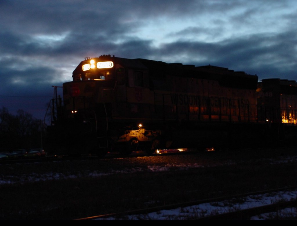 WC 7510 waits for a crew