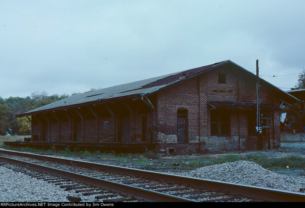 Old SAL freight depot