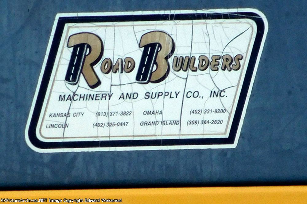 Komatsu material handler dealer for MPM VII