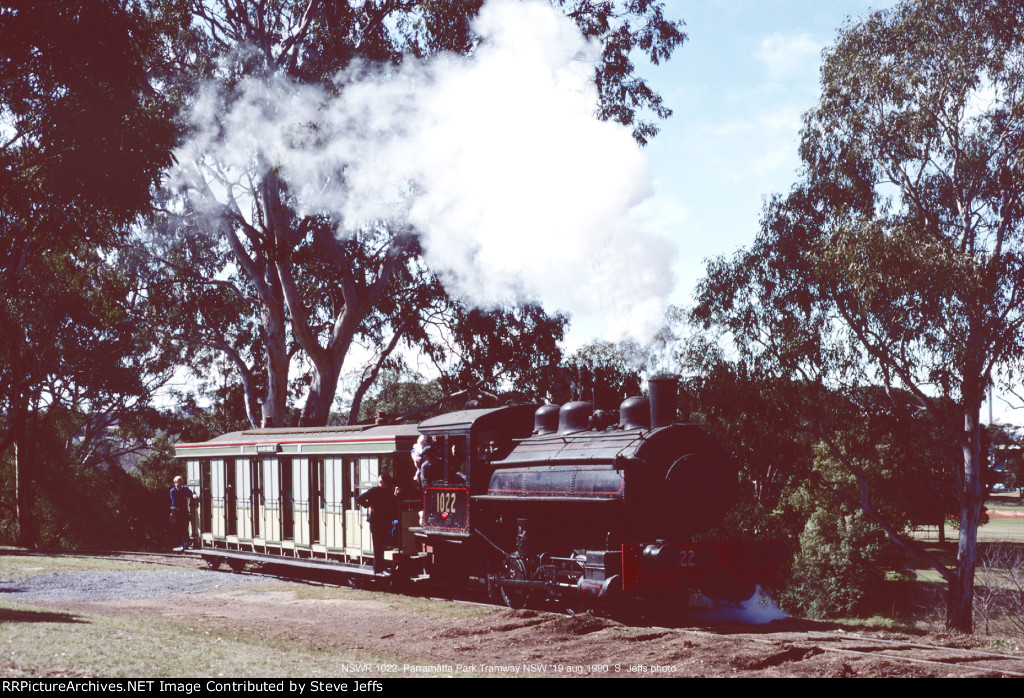 NSWR 1022 0-4-0ST Vulcan