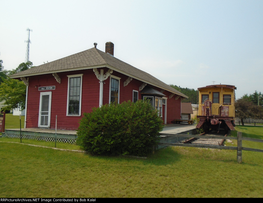 Iola Historical Museum Building