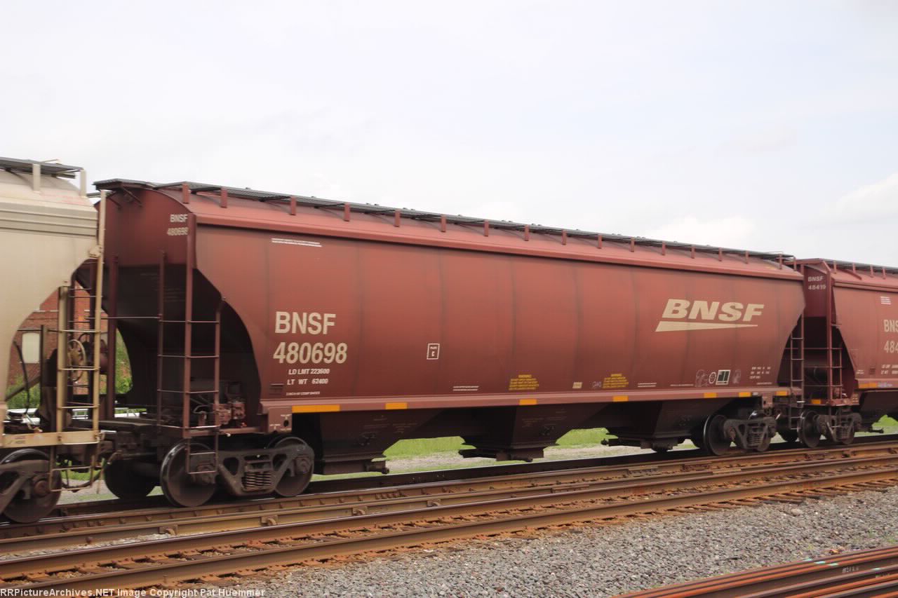 BNSF 480698