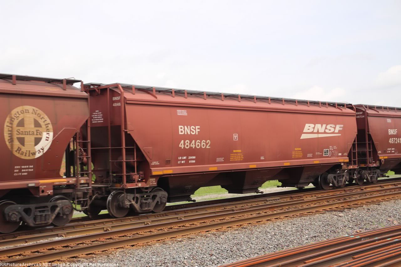 BNSF 484662