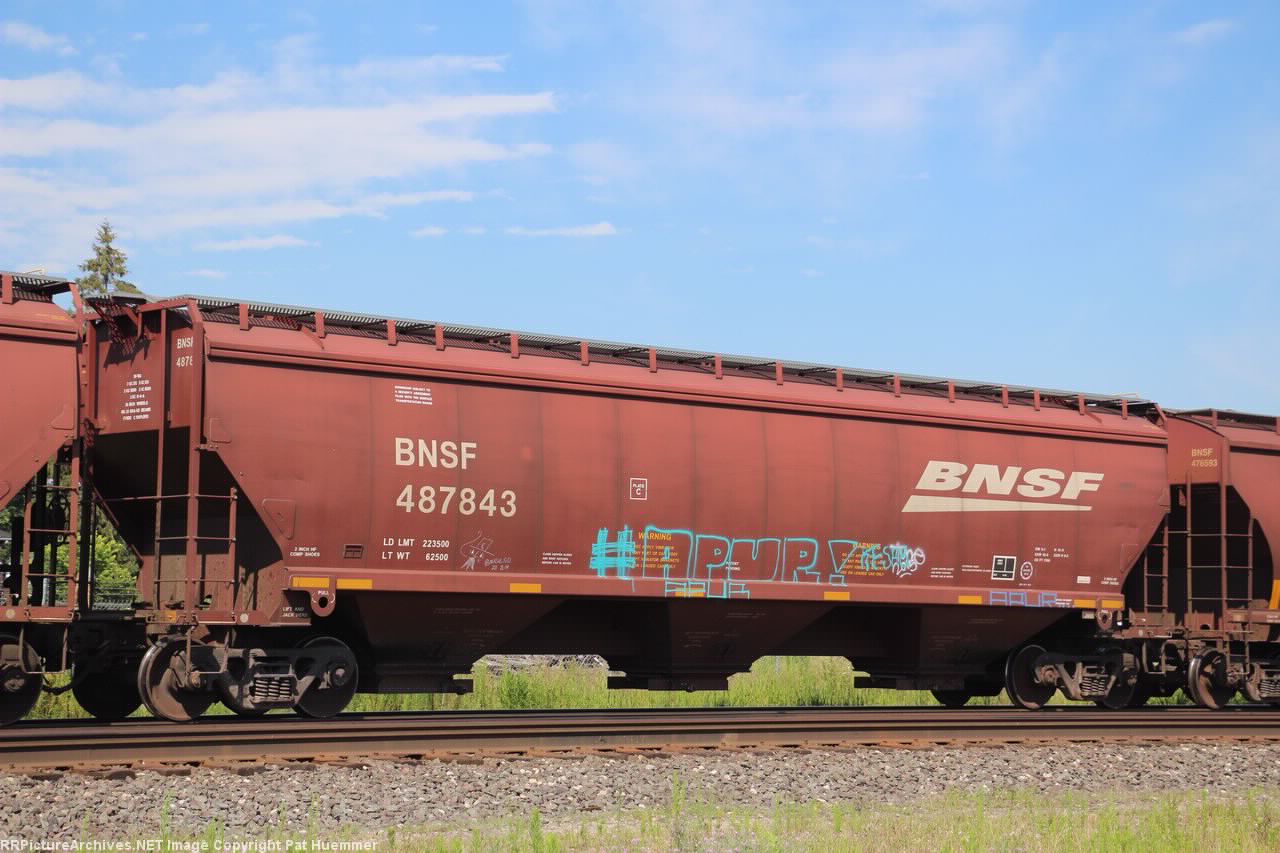 BNSF 487843