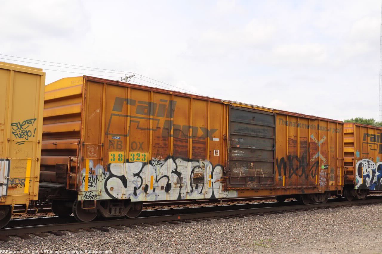 RBOX 38323