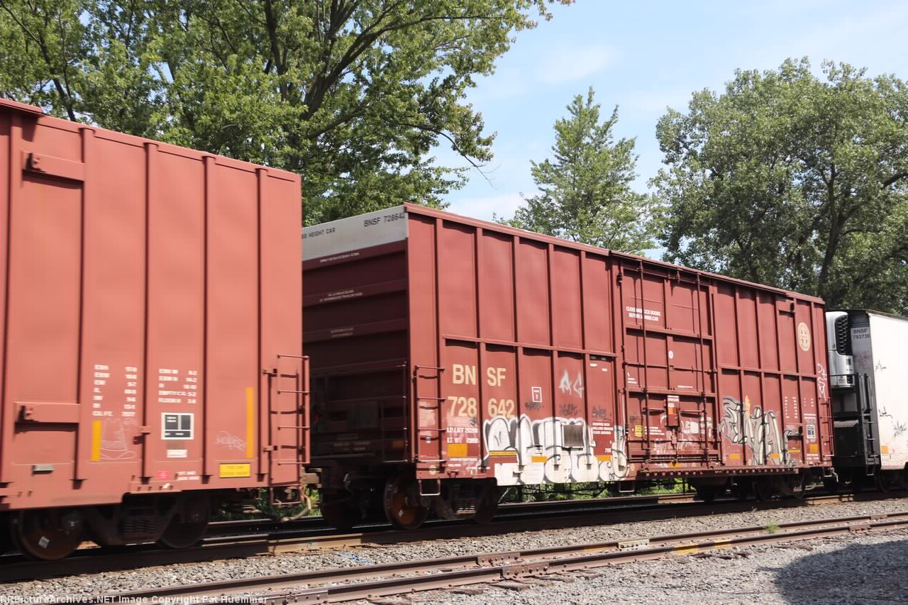 BNSF 728642