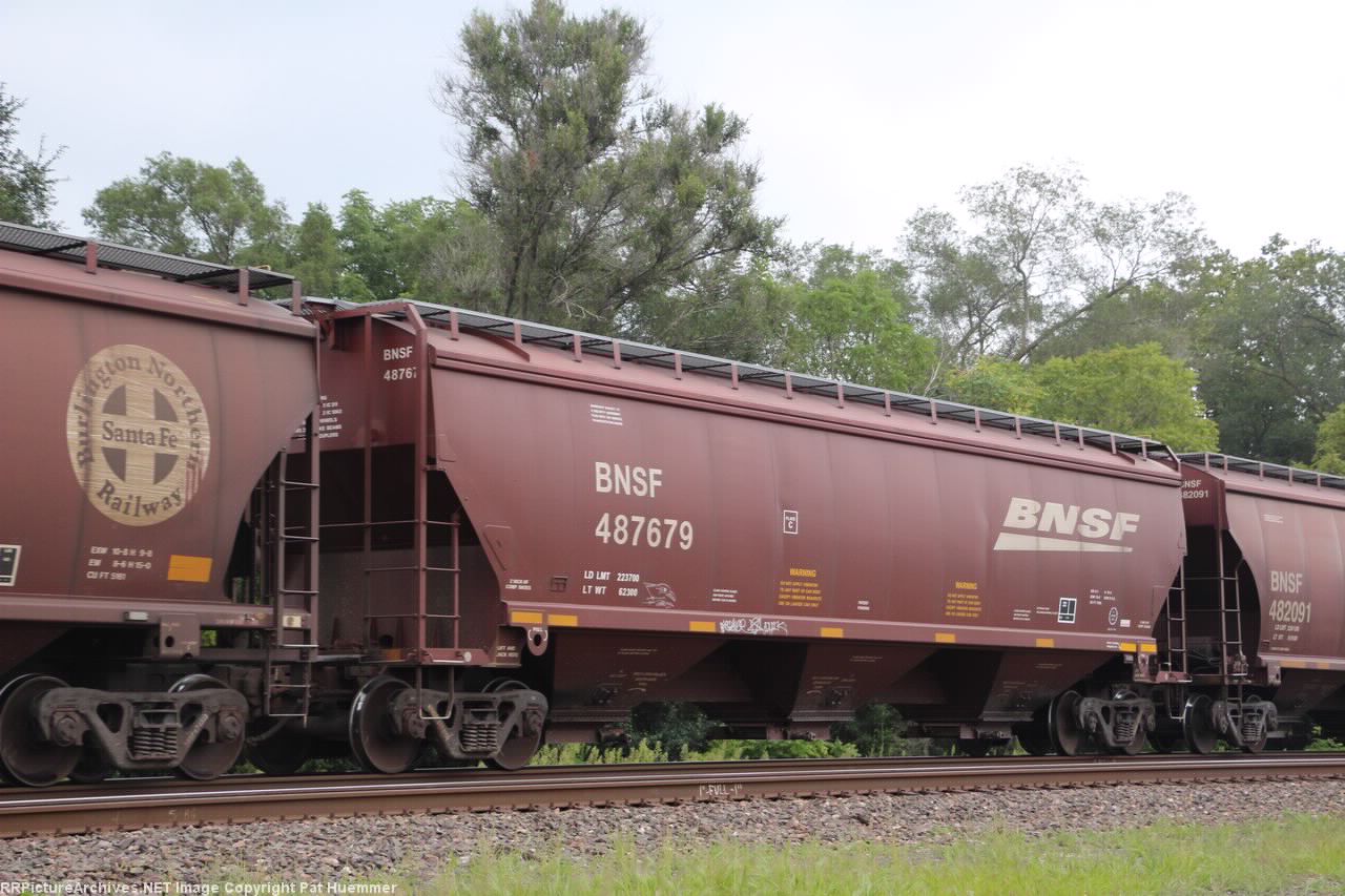 BNSF 487679