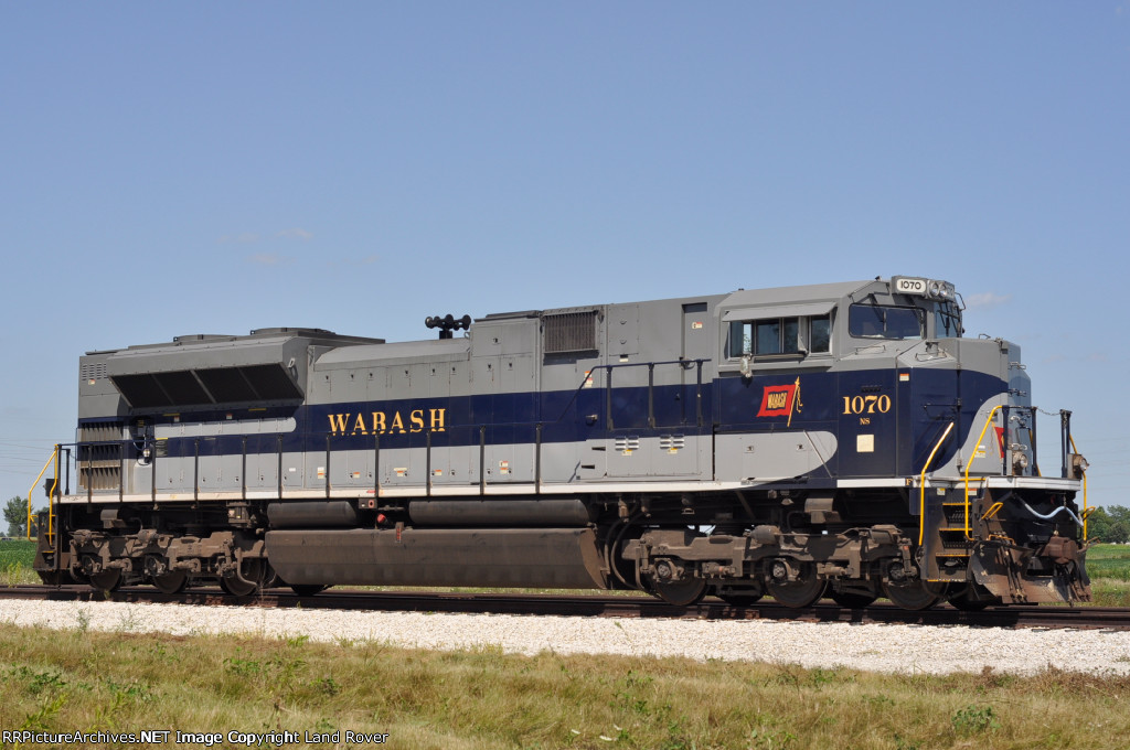 NS / Wabash 1070 Wabash Looking For Work