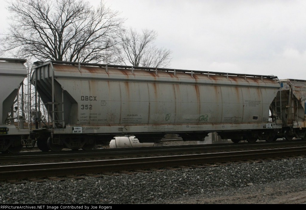 DBCX 352