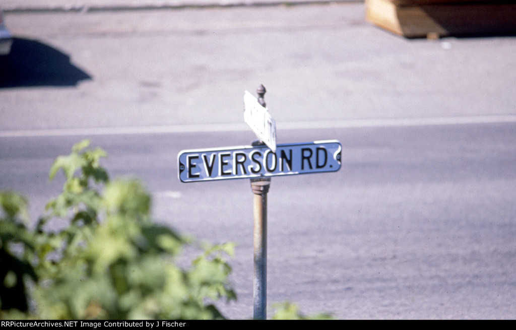 Everson Road sign