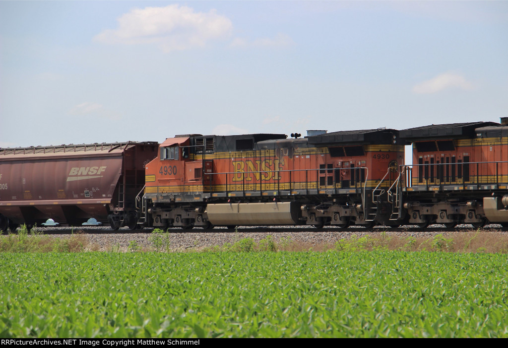 BNSF 4930