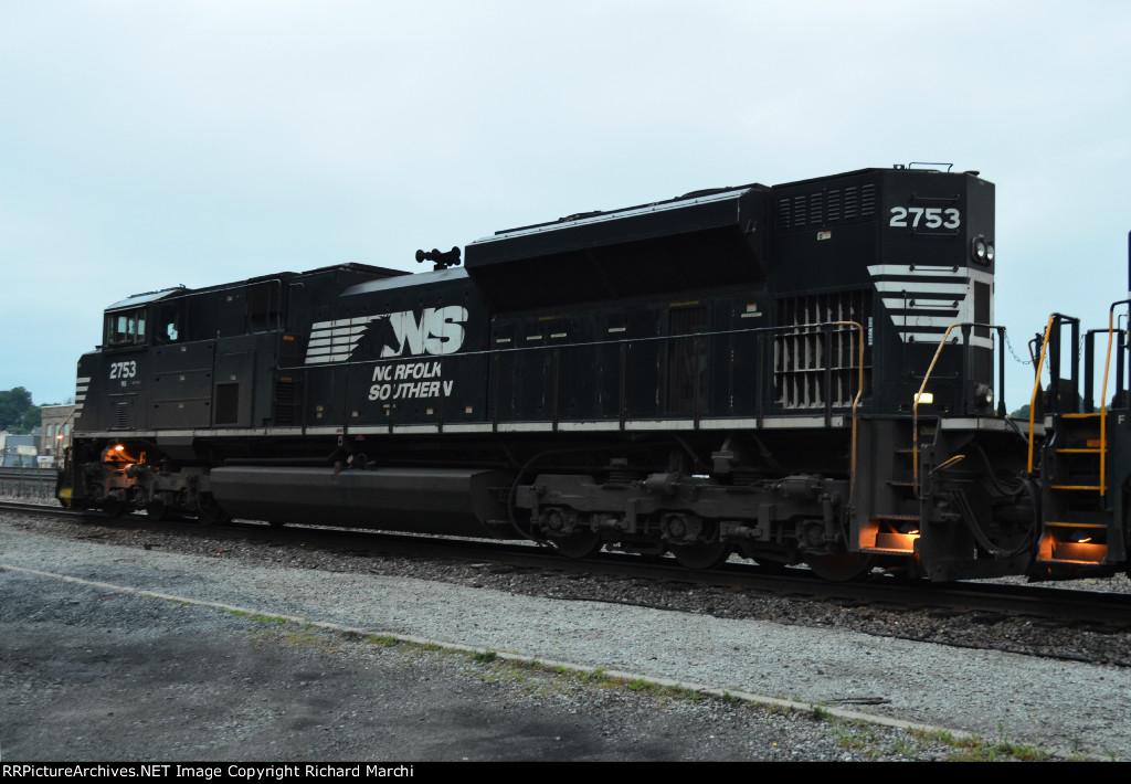 NS 2753