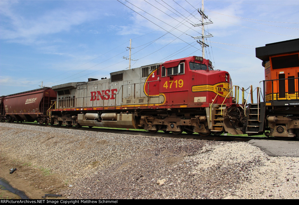 BNSF 4719
