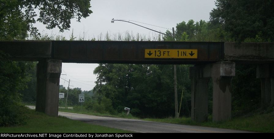 Ozark Valley RR bridge over MO hwy FF