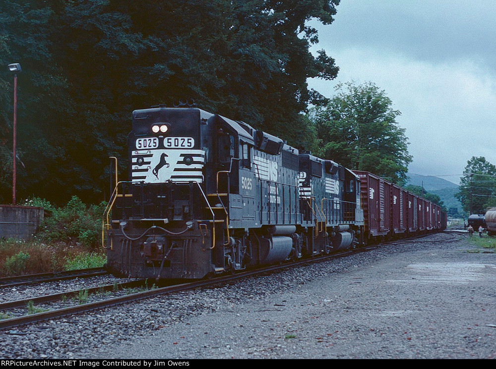 Arriving at Waynesville.