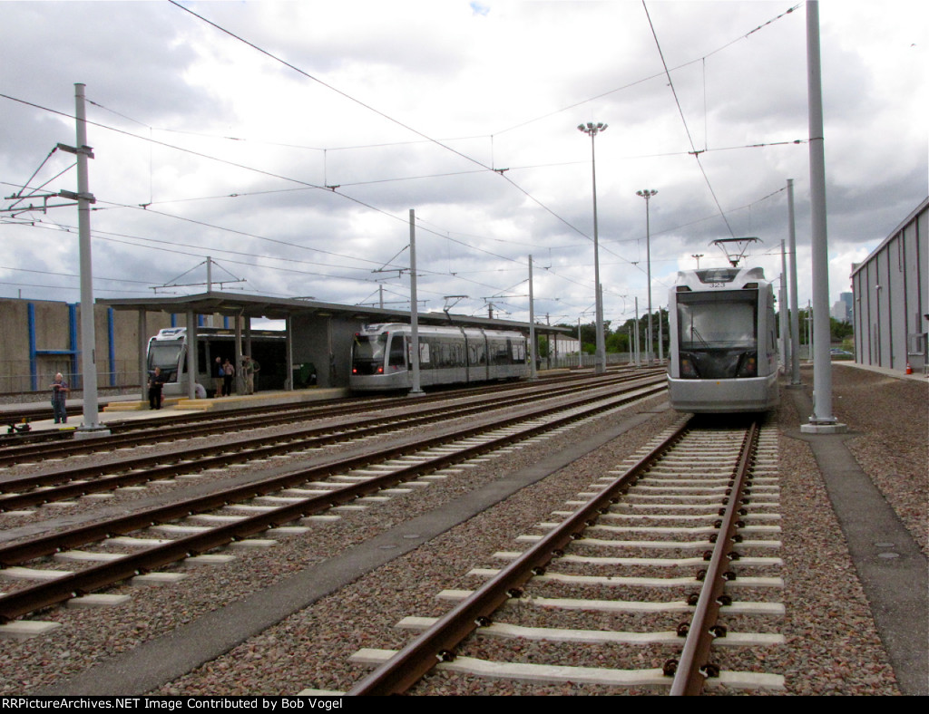 METRORail 337, 330, 323