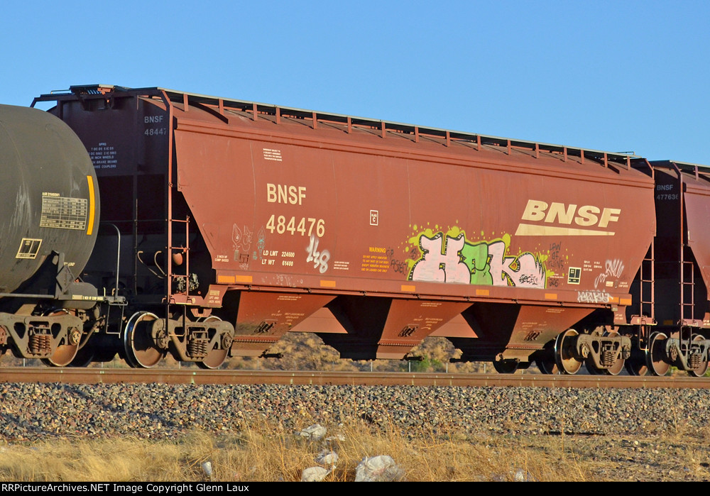 BNSF 484476