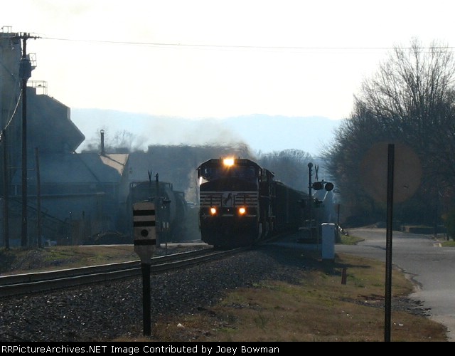 Eastbound Coal train, Hickory NC